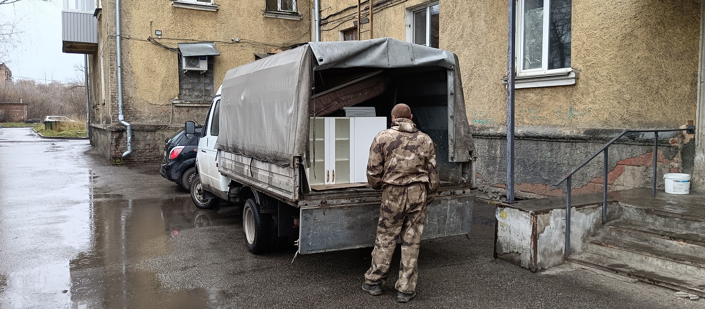 Где заказать грузчиков в Домбае